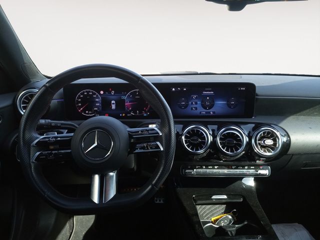 Mercedes-Benz Clase A 200 d - foto 6