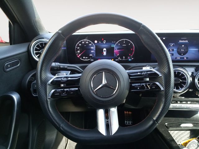 Mercedes-Benz Clase A 200 d - foto 7