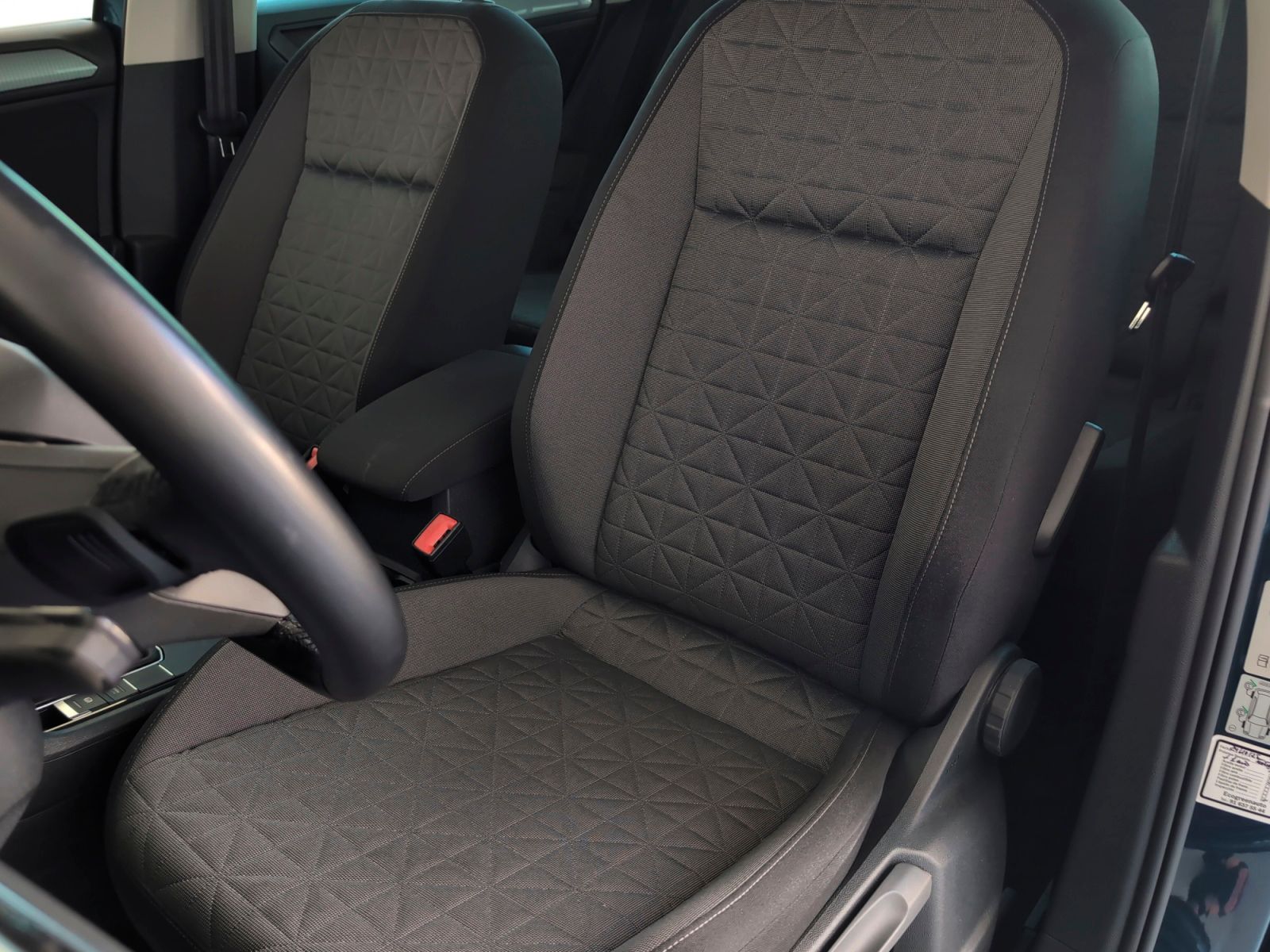 Volkswagen Tiguan Life 1.4 TSI eHybrid DSG - foto 24