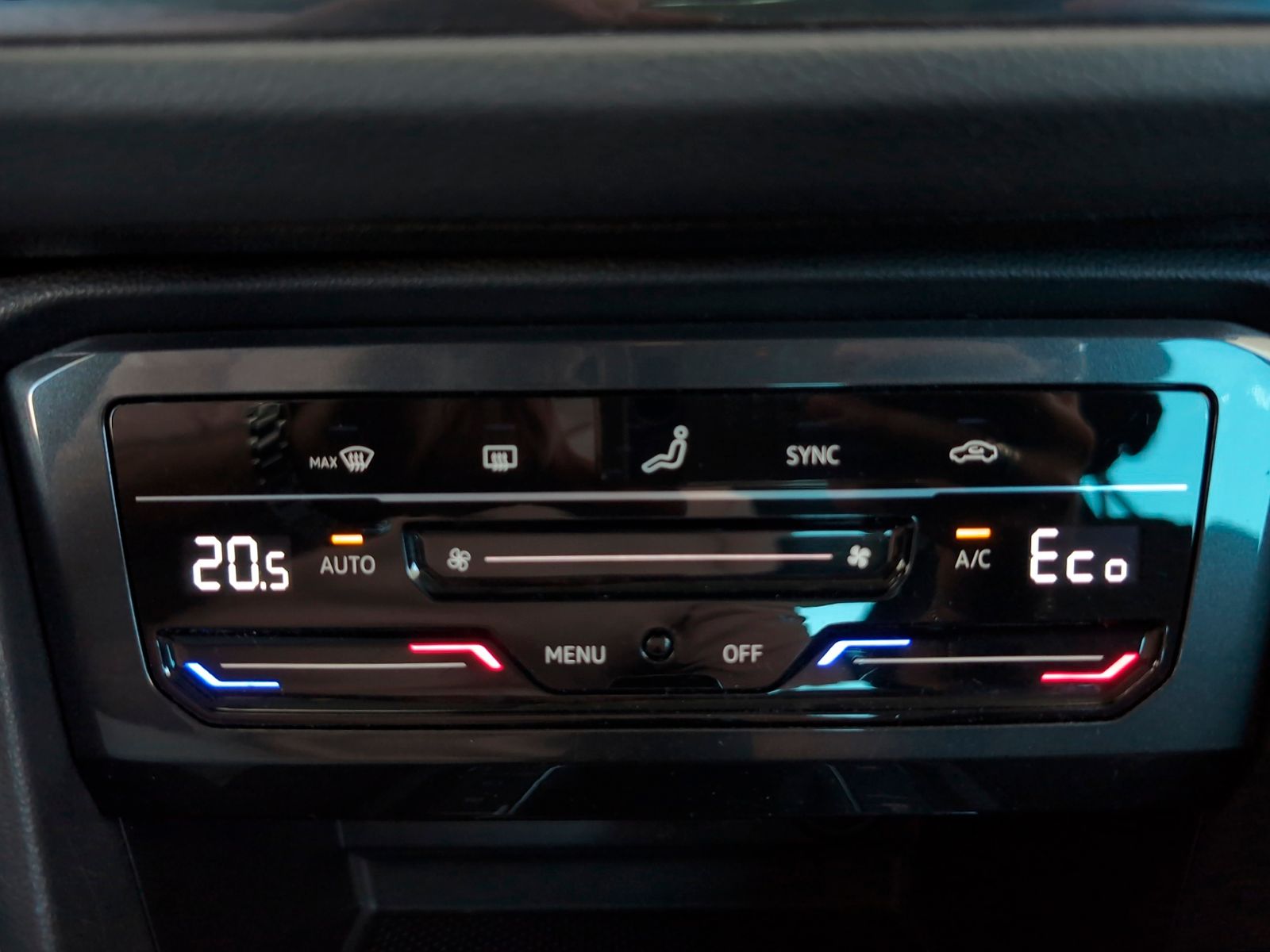 Volkswagen Tiguan Life 1.4 TSI eHybrid DSG - foto 23