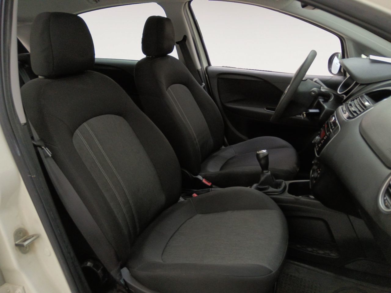 Fiat Punto 1.3 MultiJet Pop - foto 10