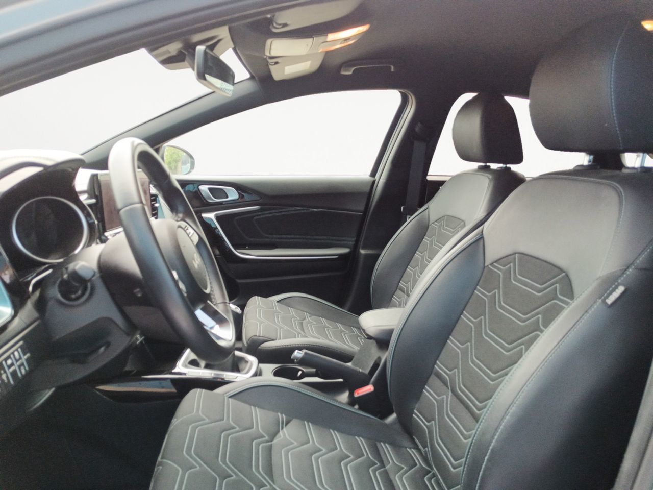 Kia Ceed 1.0 T-GDi Style Edition - foto 8