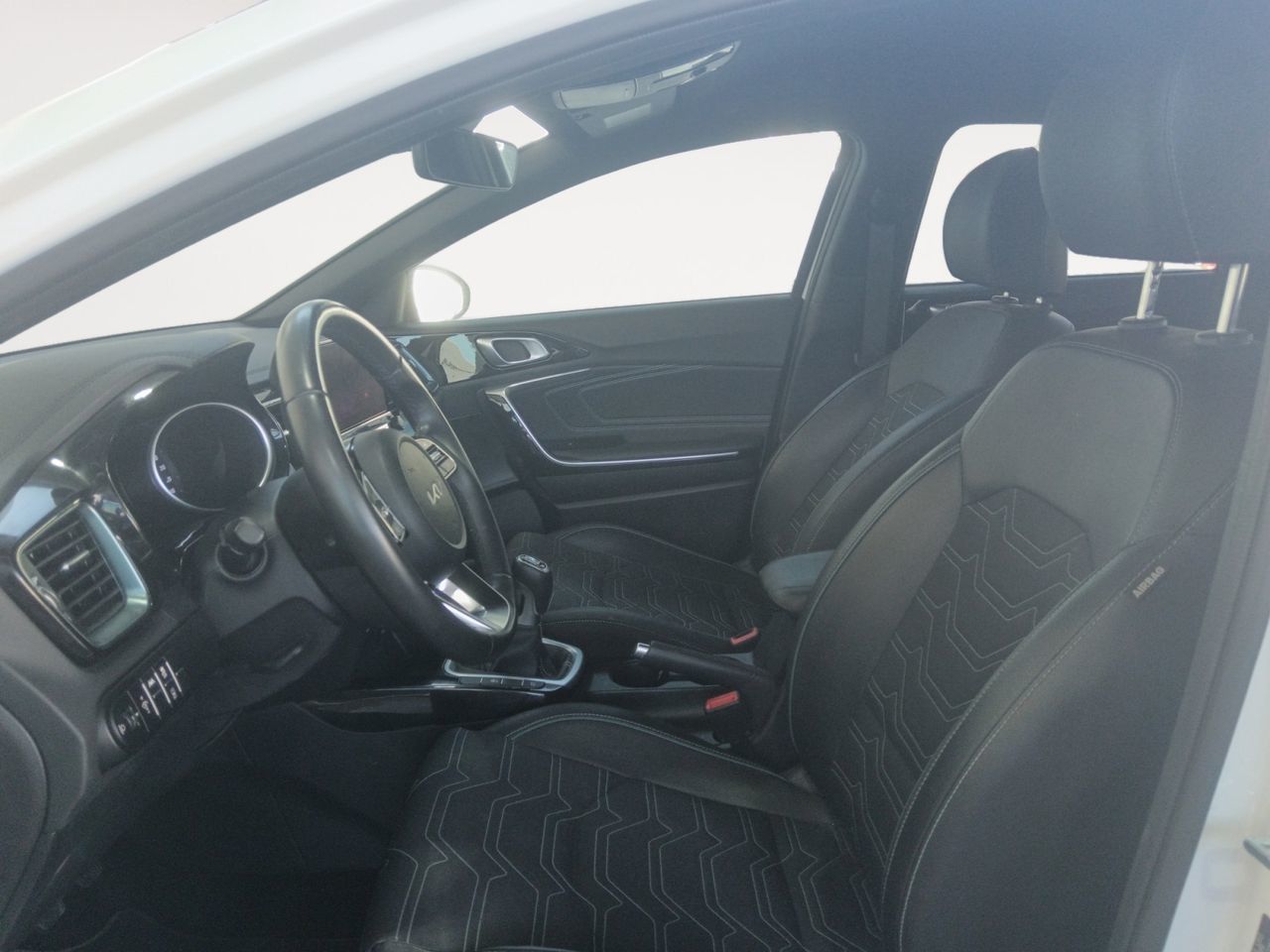 Kia Ceed 1.0 T-GDi Style Edition - foto 8