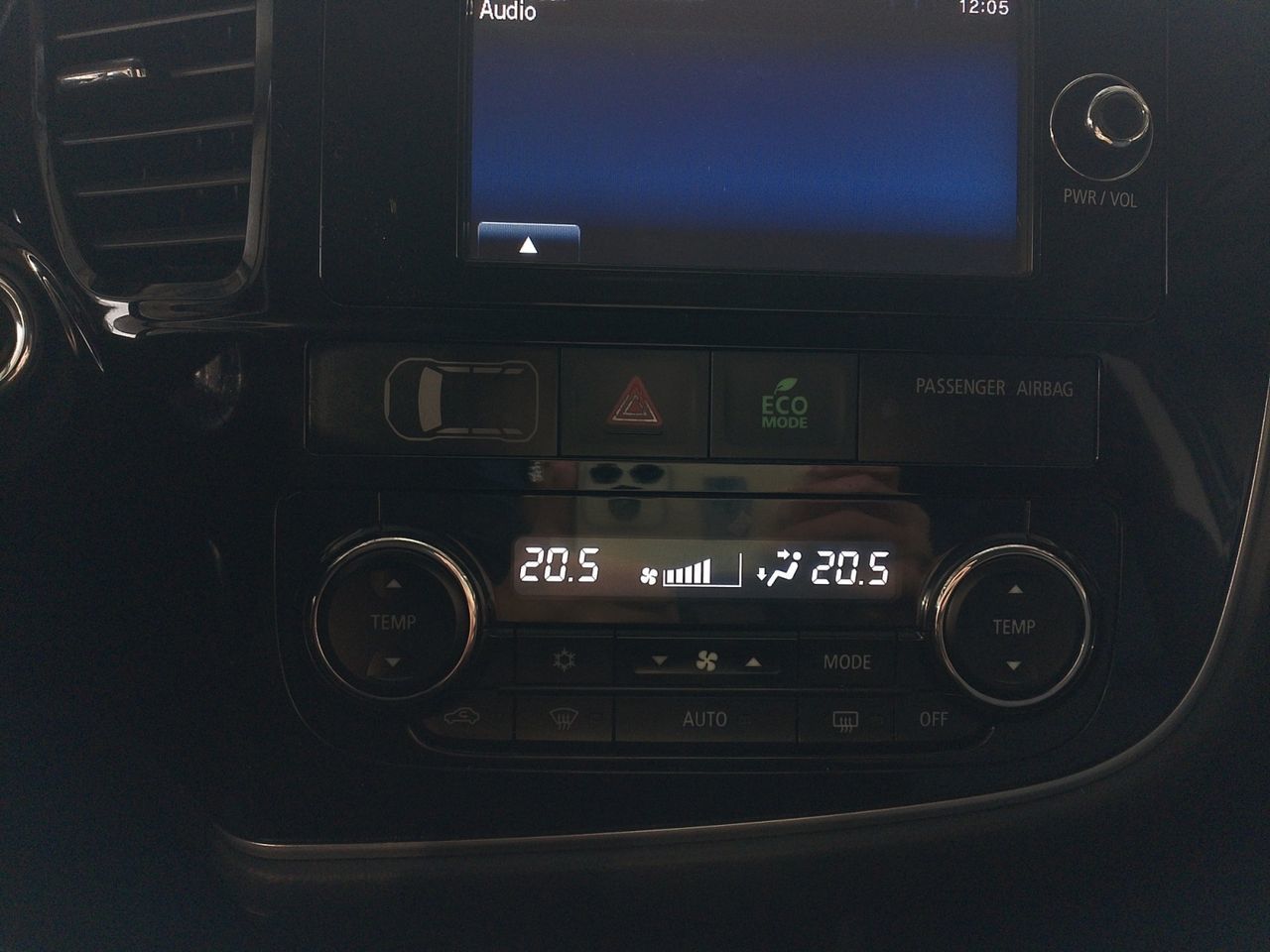 Mitsubishi Outlander 220 DI-D Motion 2WD - foto 19