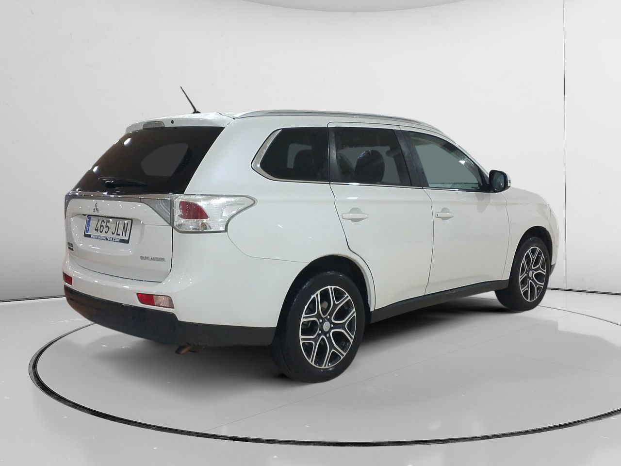 Mitsubishi Outlander 220 DI-D Motion 2WD - foto 2