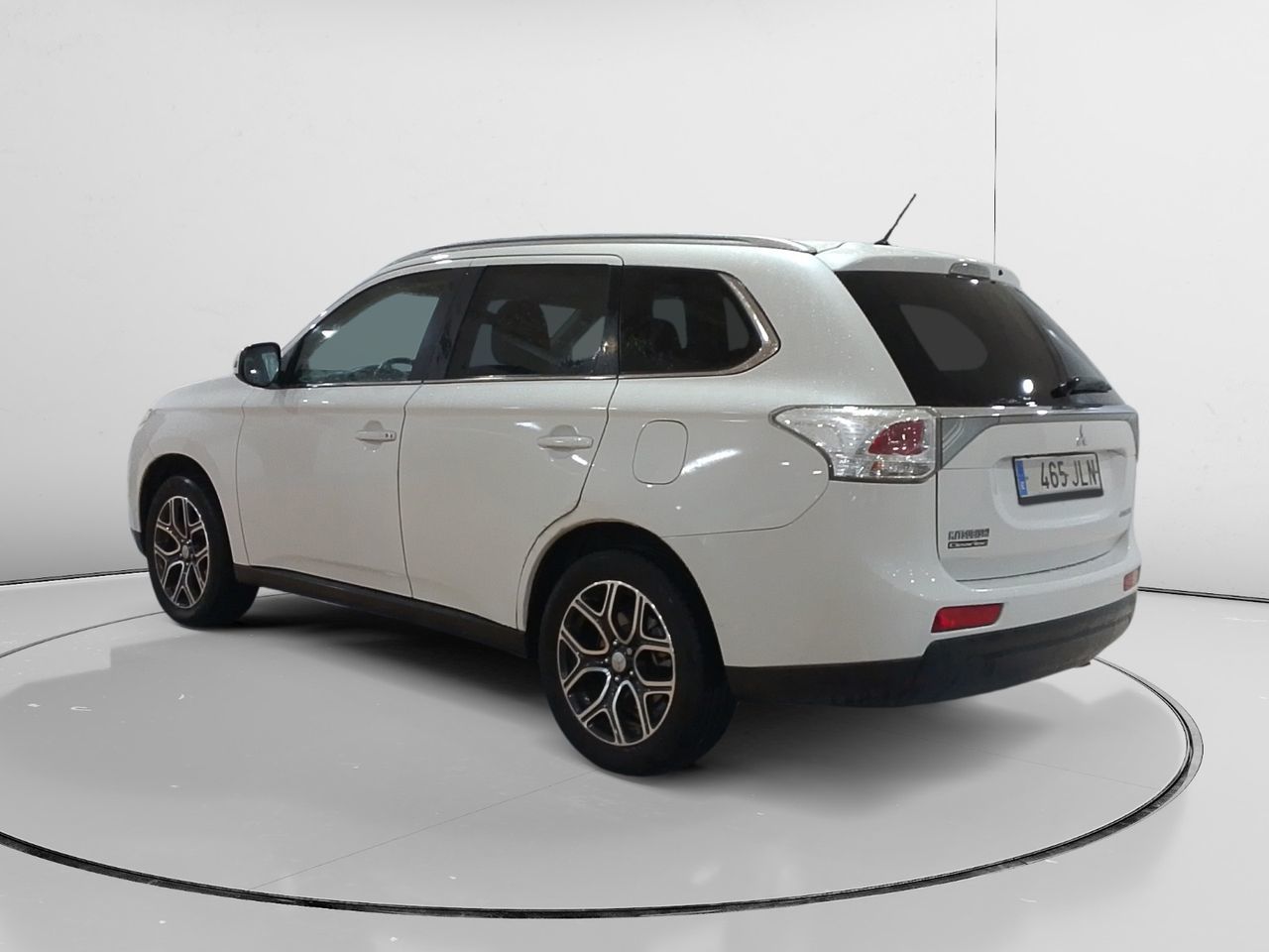 Mitsubishi Outlander 220 DI-D Motion 2WD - foto 4