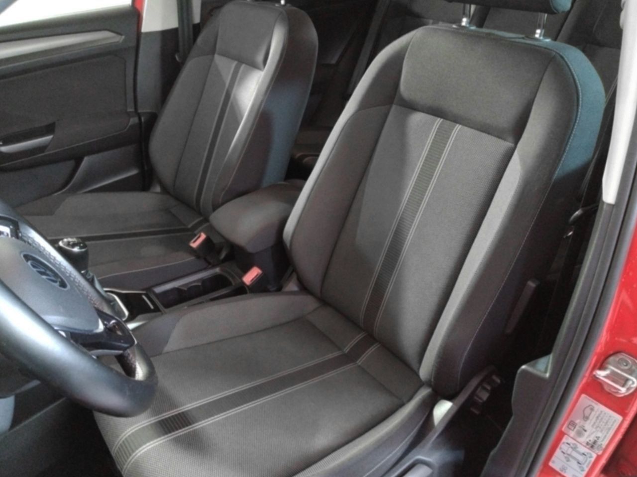 Volkswagen T-Roc Advance R-Line 2.0 TDI - foto 21