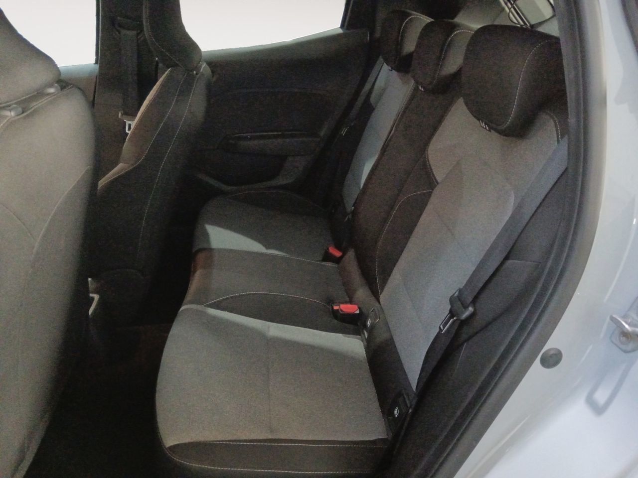 Renault Clio Evolution dCi - foto 9