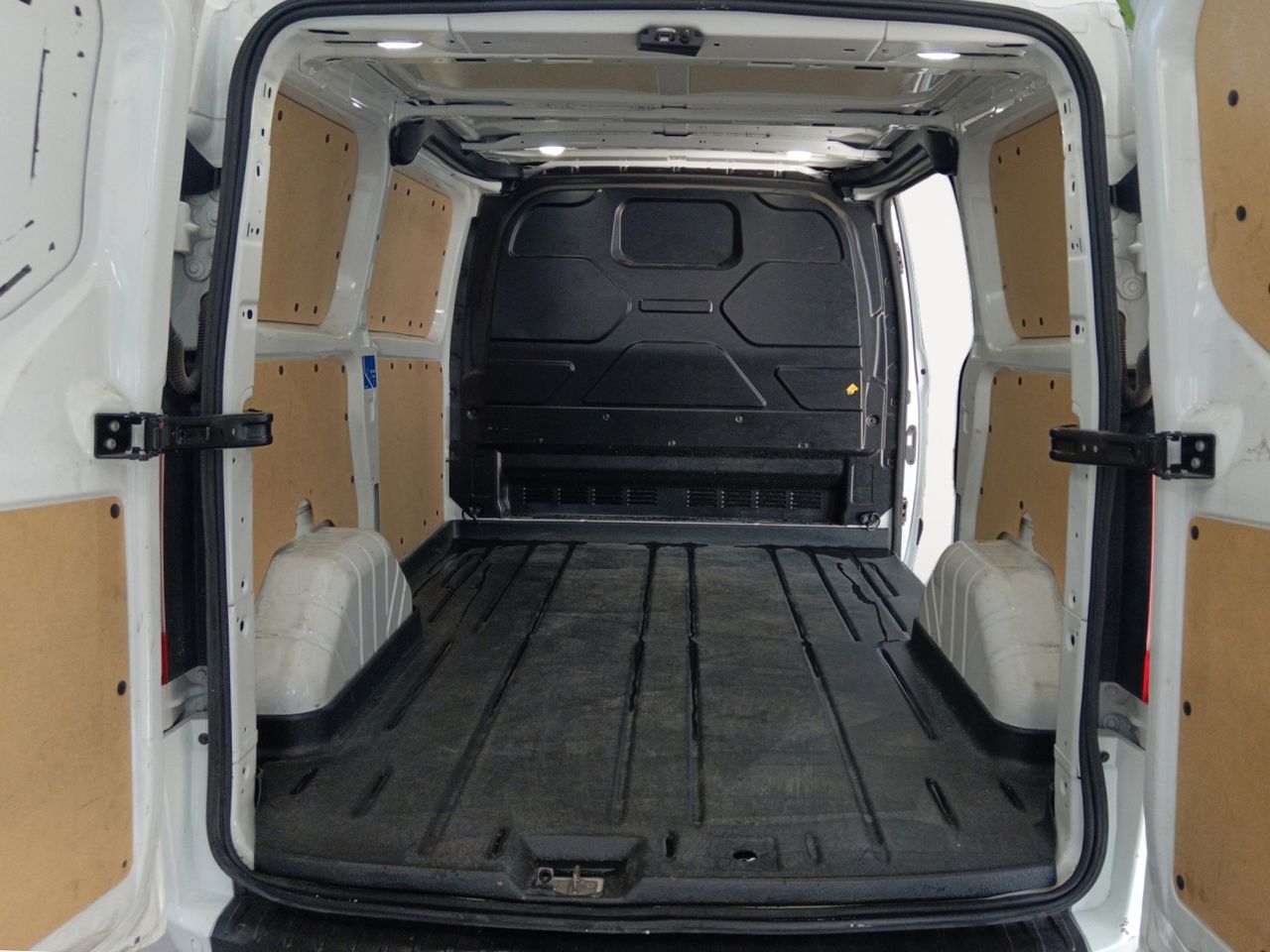 Ford Transit Custom Furgon 2.0 TDCi MHEV 280 L1 Trend - foto 12