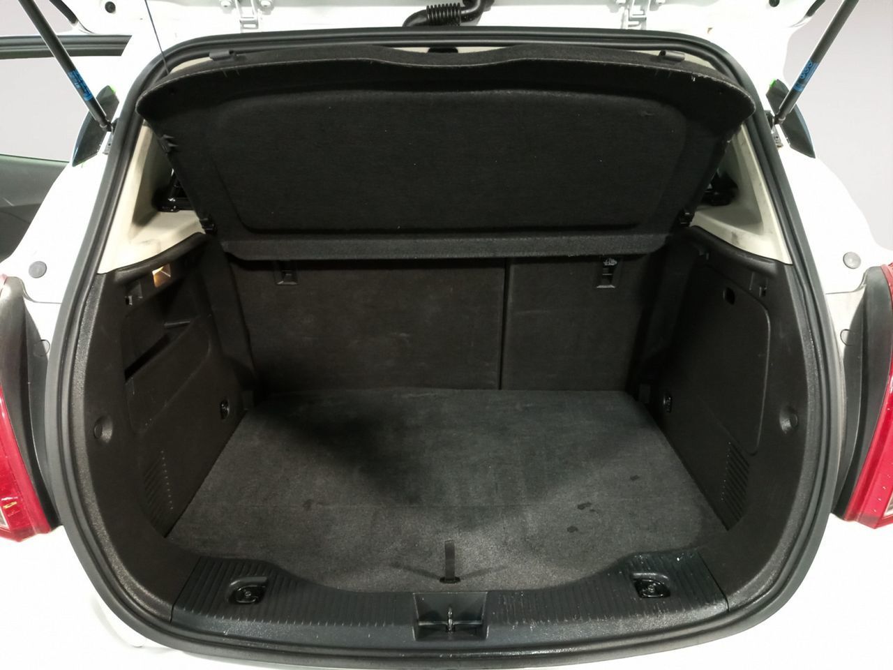 Opel Mokka 1.6 CDTI Selective 4x4 - foto 12