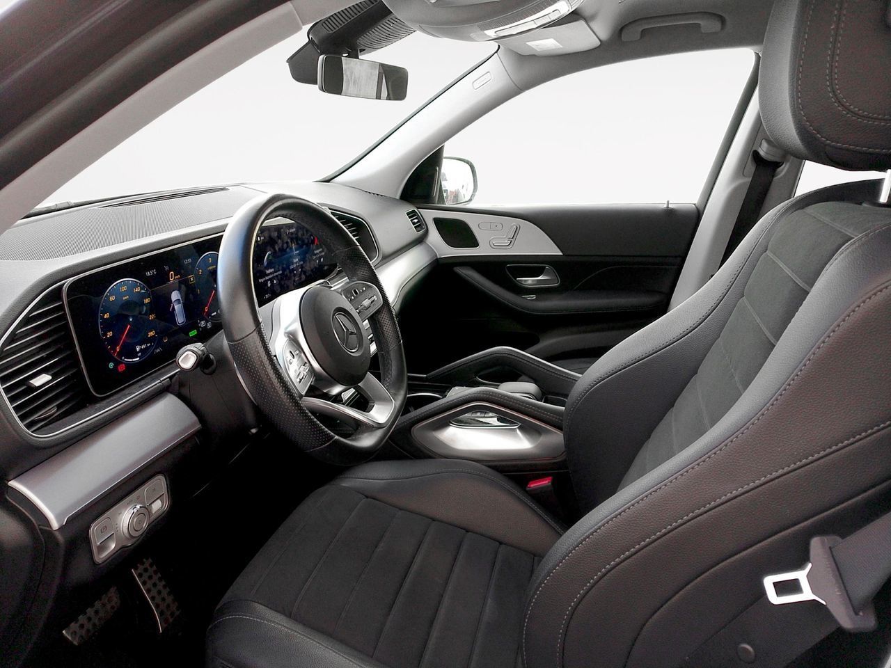 Mercedes-Benz GLE 300 d 4Matic - foto 8