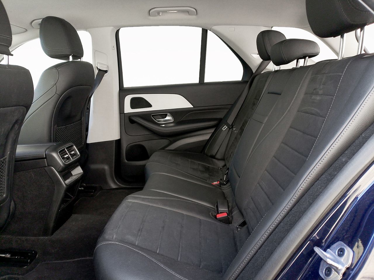 Mercedes-Benz GLE 300 d 4Matic - foto 9
