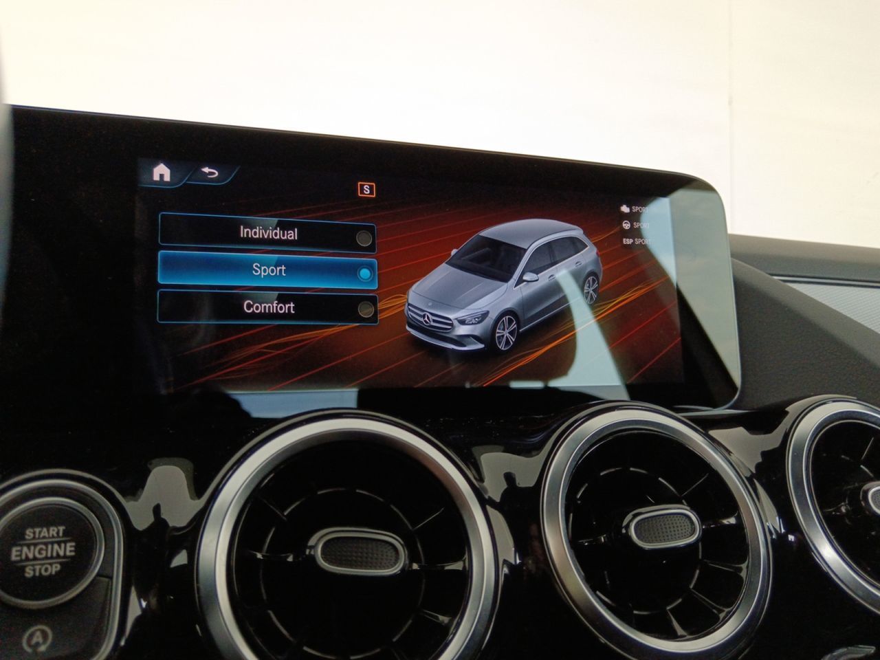 Mercedes-Benz Clase B B 180 d - foto 20