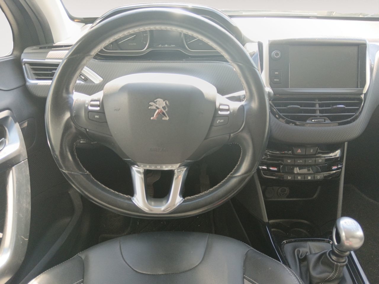 Peugeot 2008 PureTech 130 Allure - foto 7