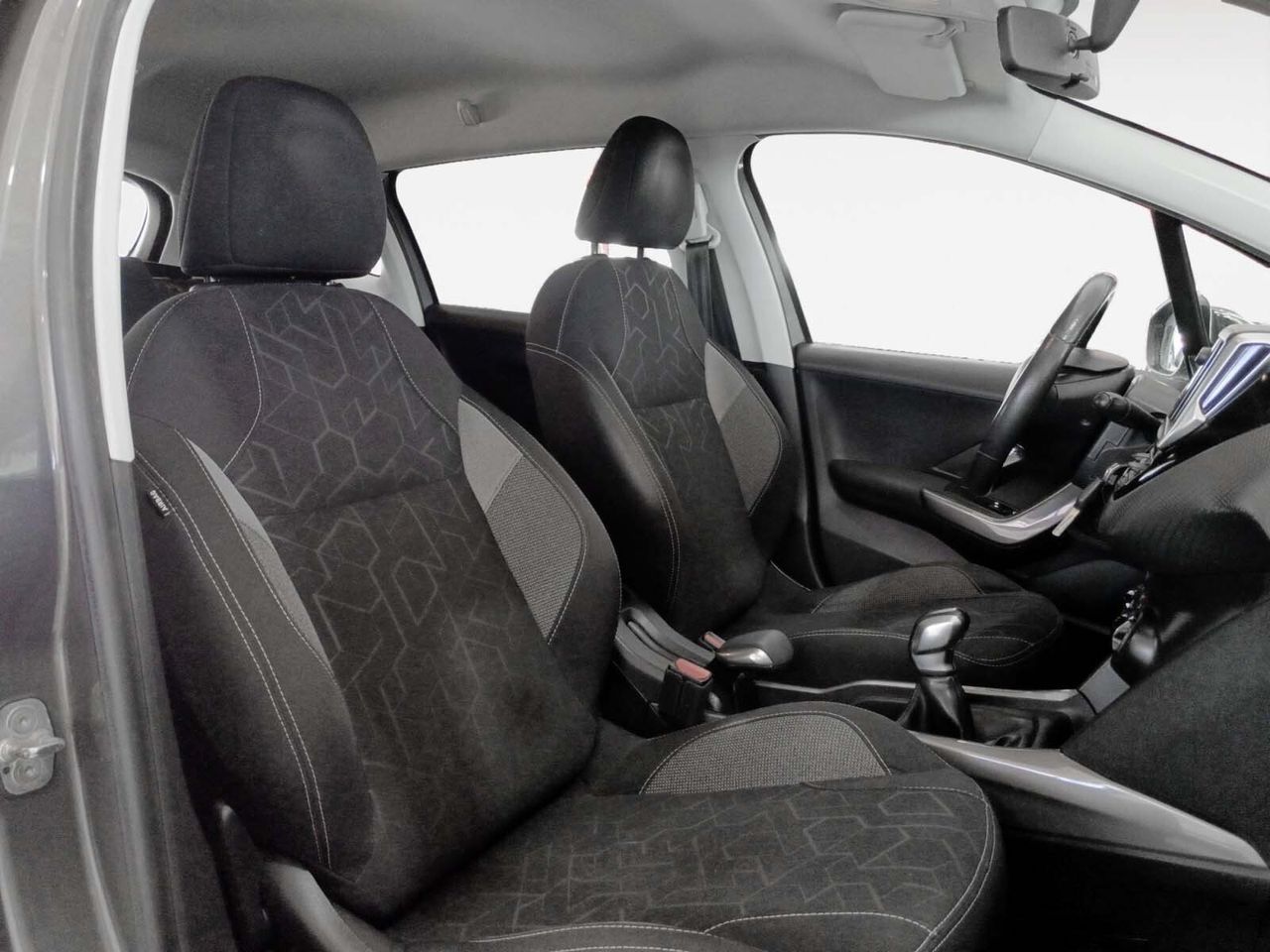 Peugeot 2008 BlueHDi 100 Style - foto 11