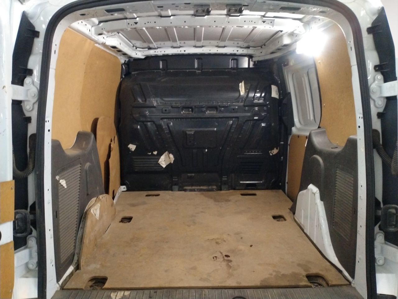 Ford Transit Connect Furgon 1.5 TDCi Trend 200 L1 - foto 12