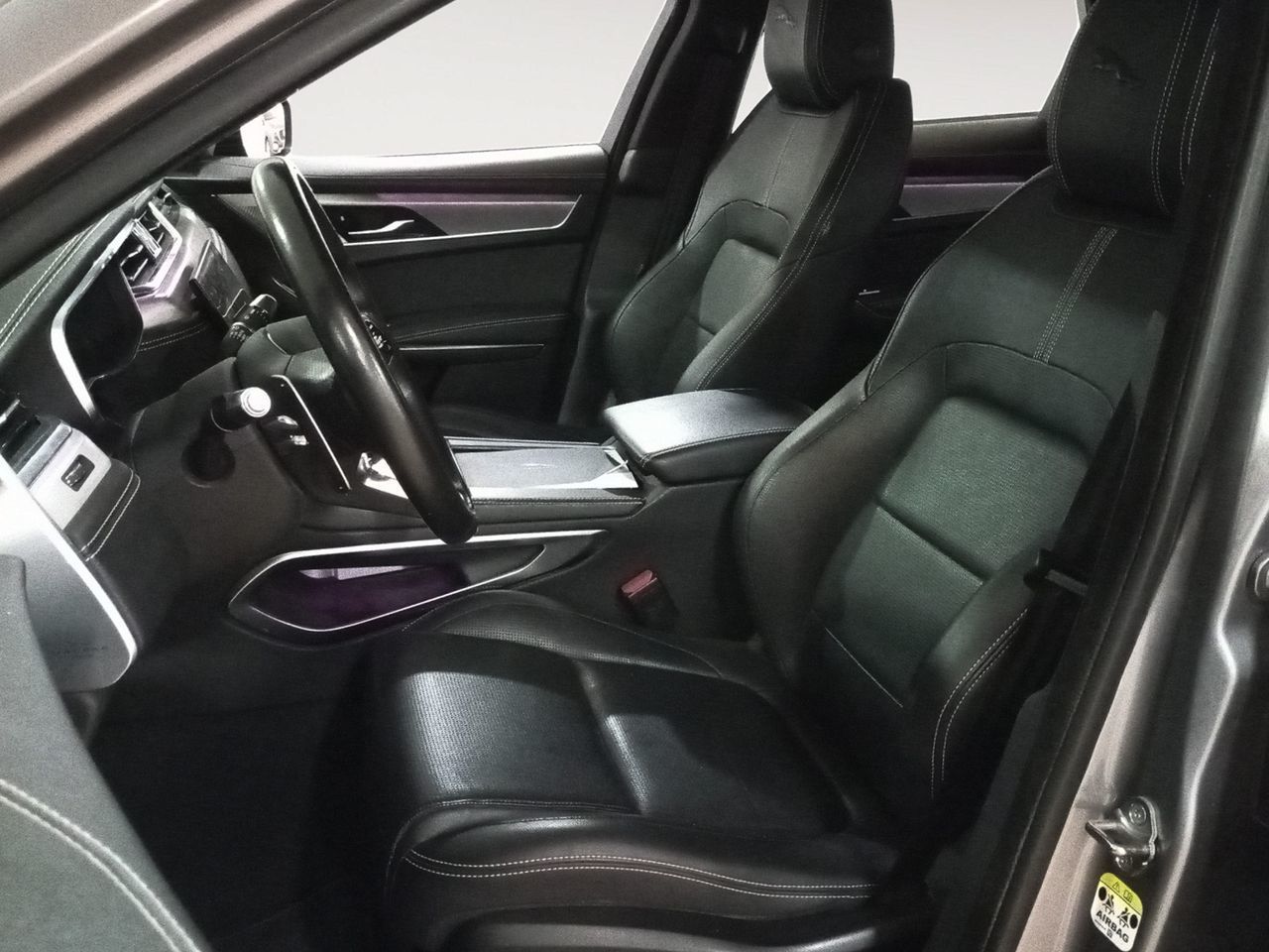 Jaguar F-Pace 2.0 I4 PHEV R-Dynamic S AWD - foto 9