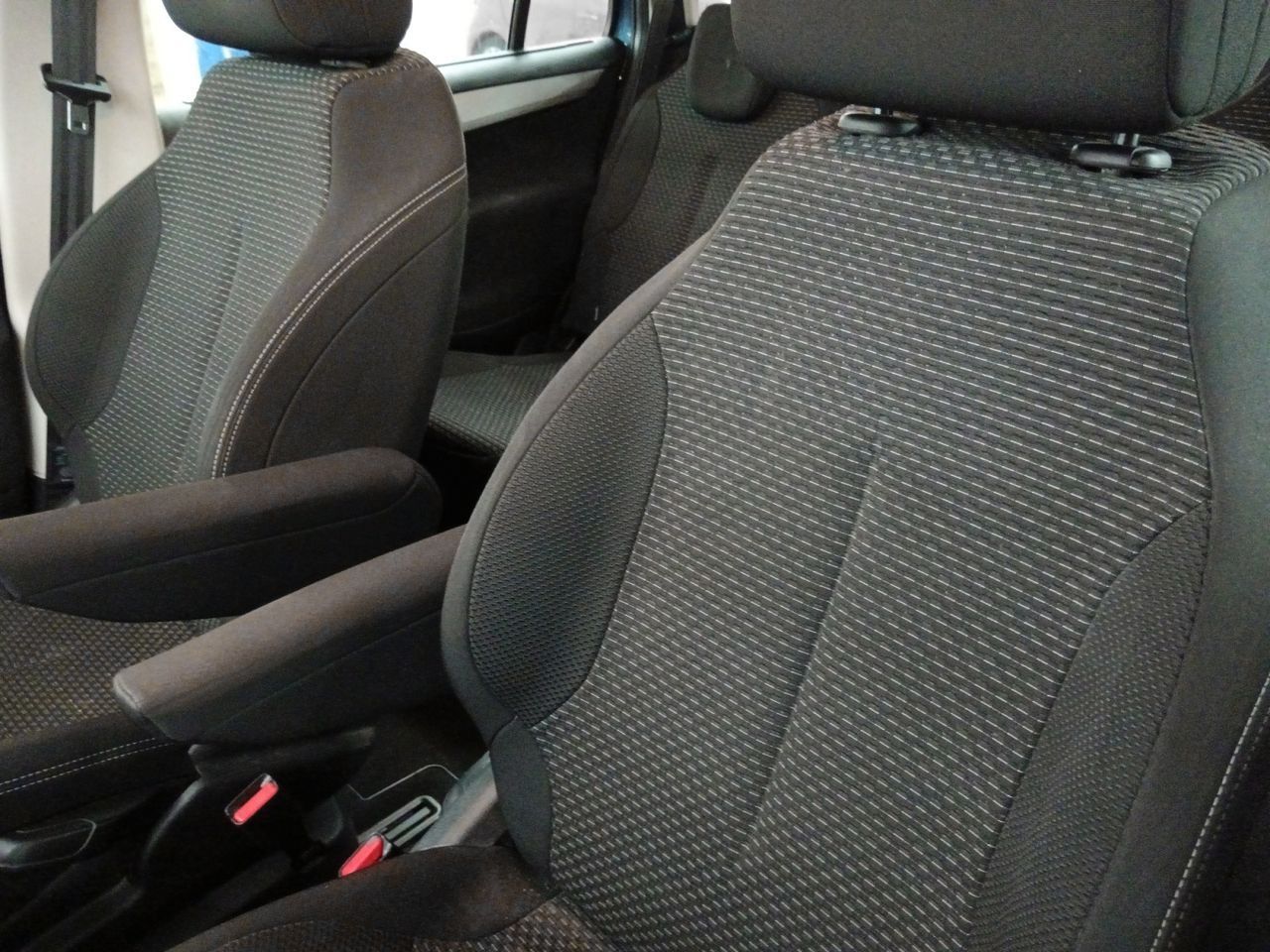 Citroën C4 Picasso 1.6 HDi Seduction - foto 21