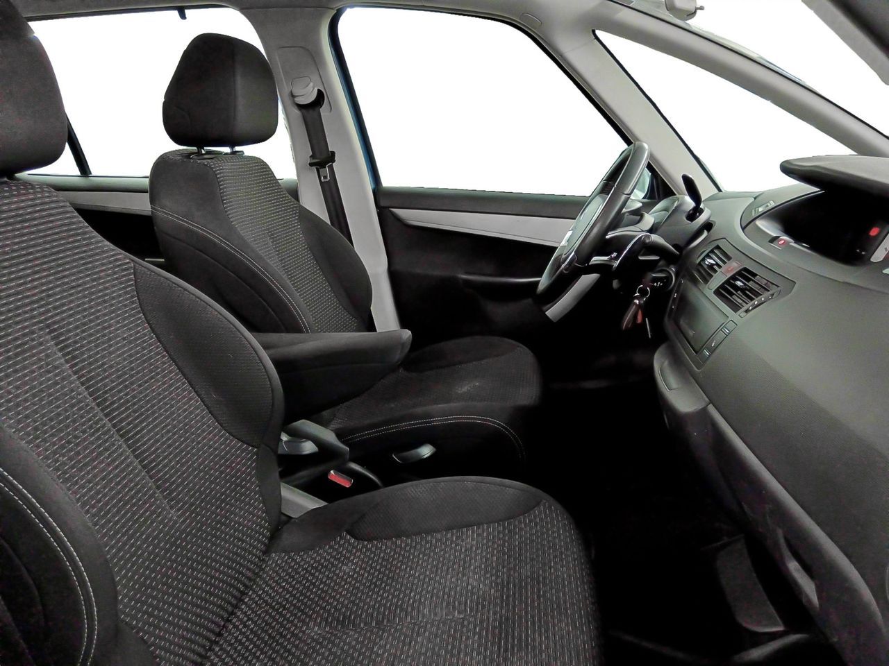 Citroën C4 Picasso 1.6 HDi Seduction - foto 13