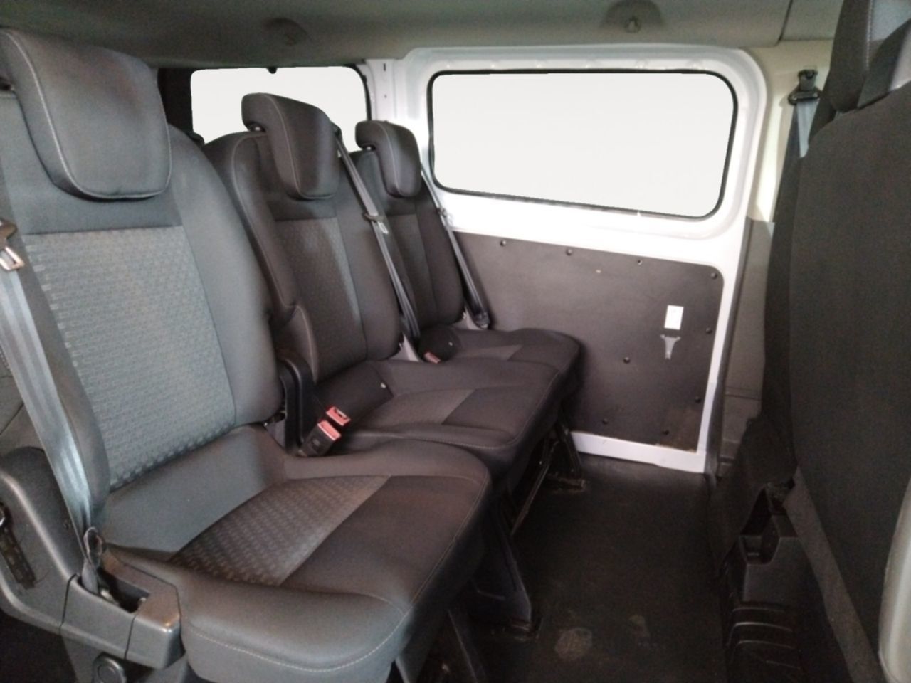 Ford Transit Custom Kombi 2.0 TDCi 320 L1 Trend - foto 10