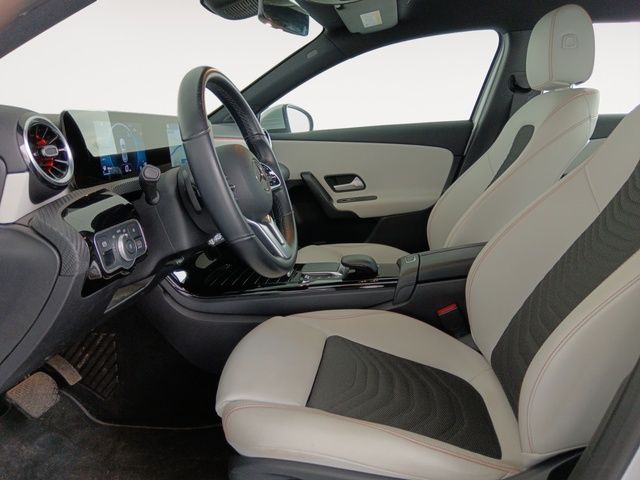 Mercedes-Benz Clase A 180 d - foto 8