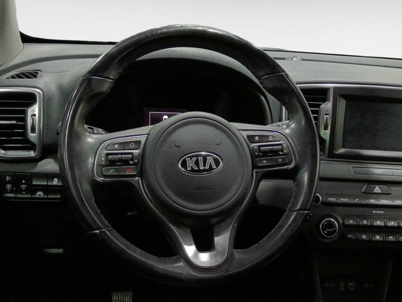 Kia Sportage 1.7 CRDi VGT Drive 4x2 - foto 8