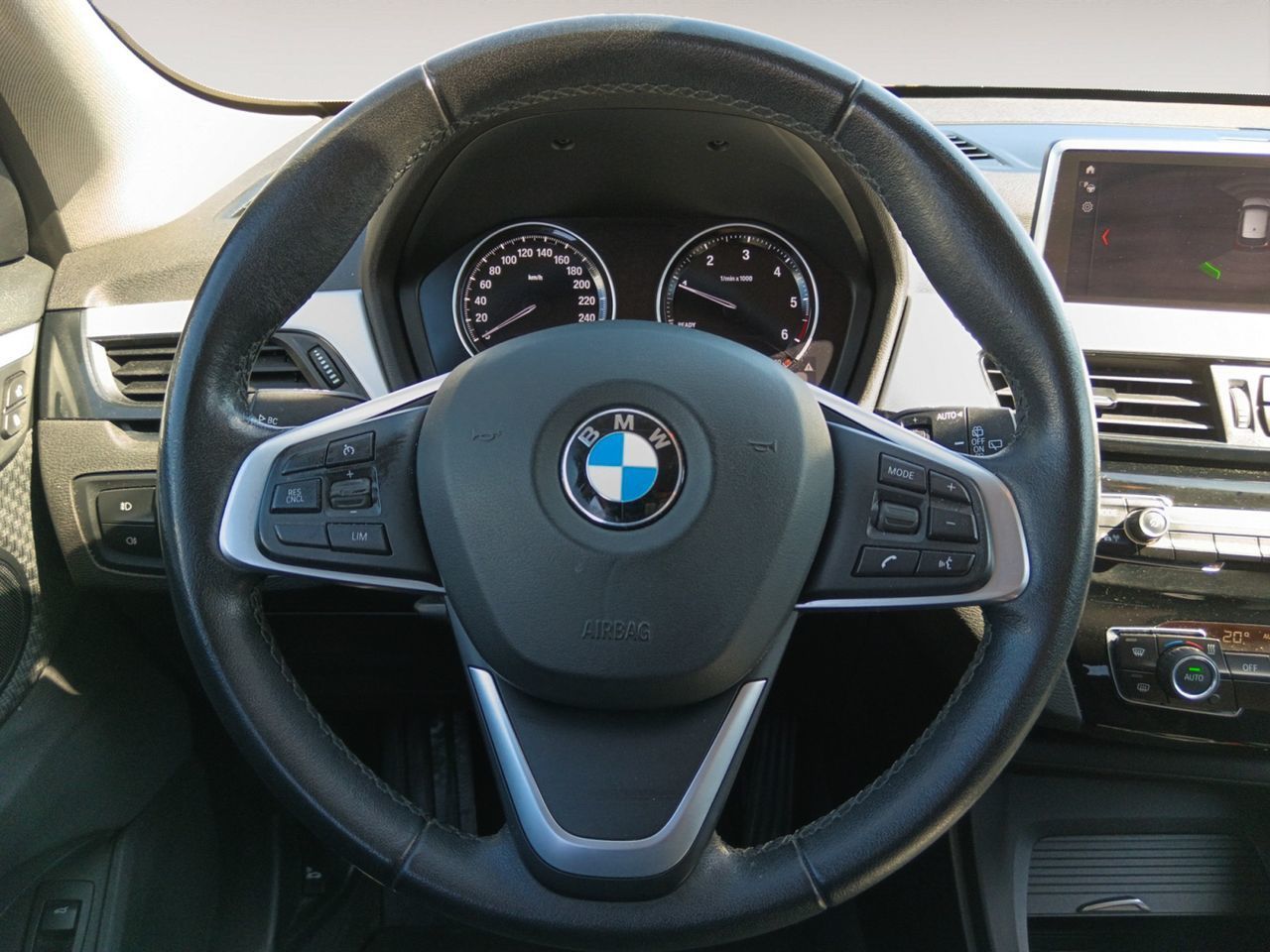 BMW X1 sDrive16d Business - foto 8