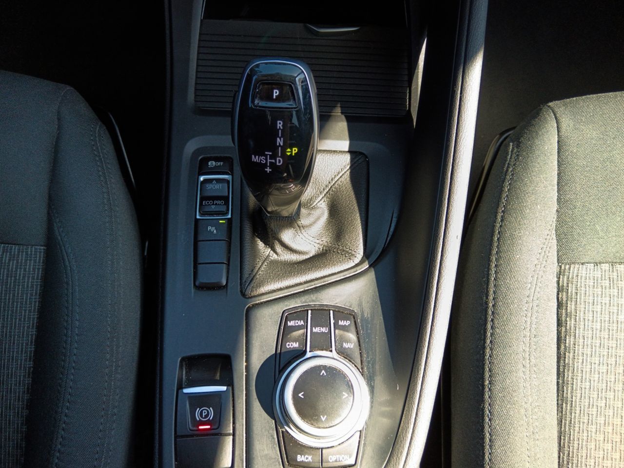 BMW X1 sDrive16d Business - foto 13