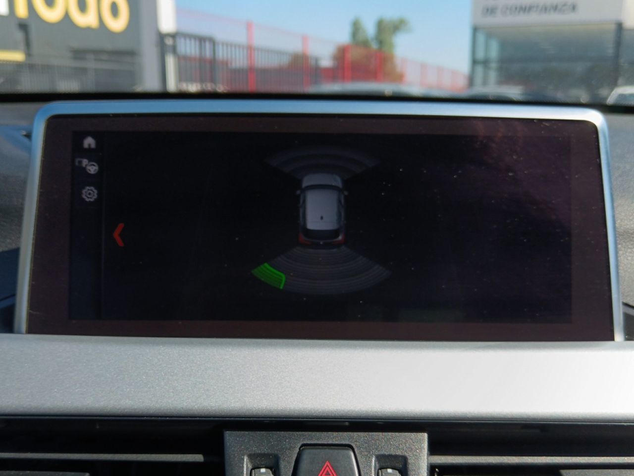 BMW X1 sDrive16d Business - foto 16