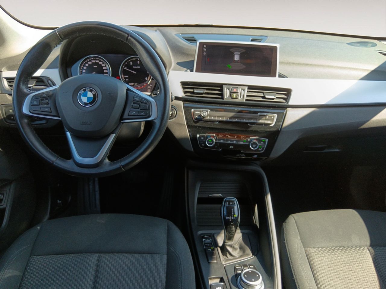 BMW X1 sDrive16d Business - foto 7