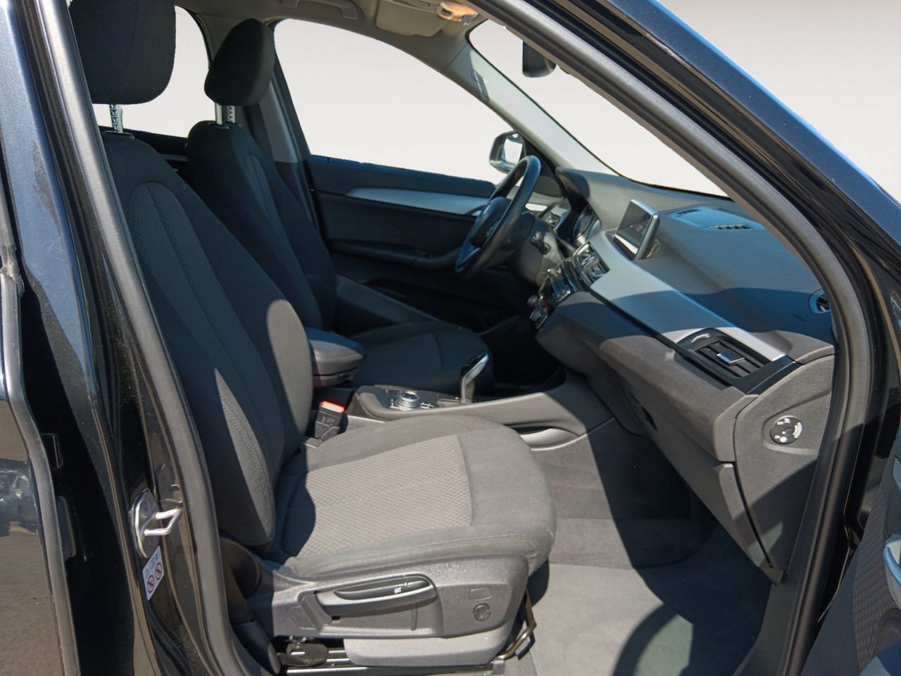 BMW X1 sDrive16d Business - foto 11