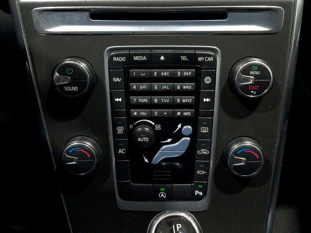 Volvo XC60 D3 Kinetic - foto 23
