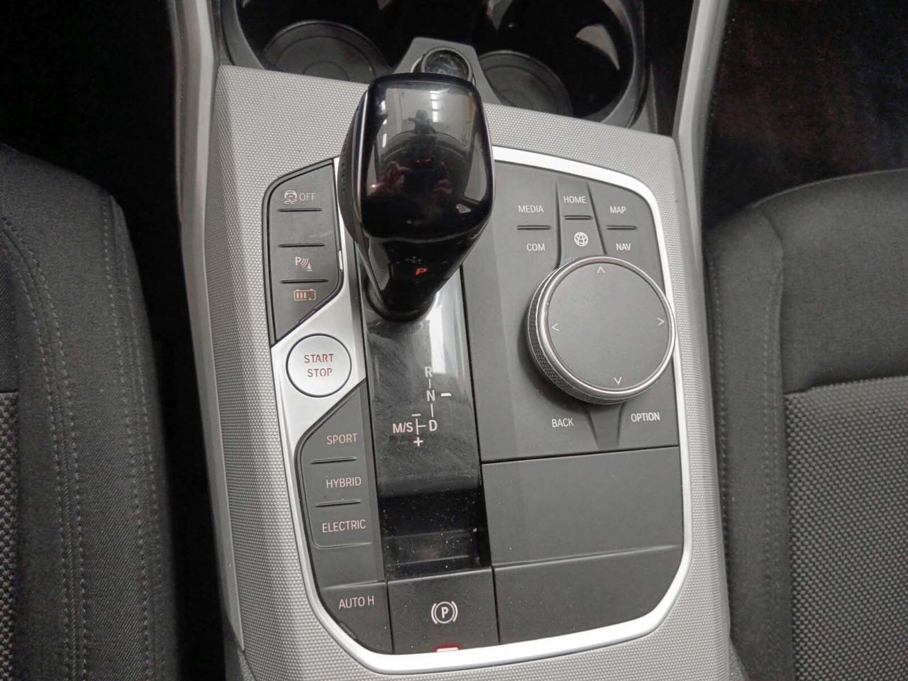 BMW Serie 3 320e - foto 15