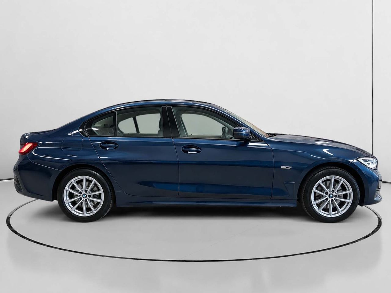 BMW Serie 3 320e - foto 2