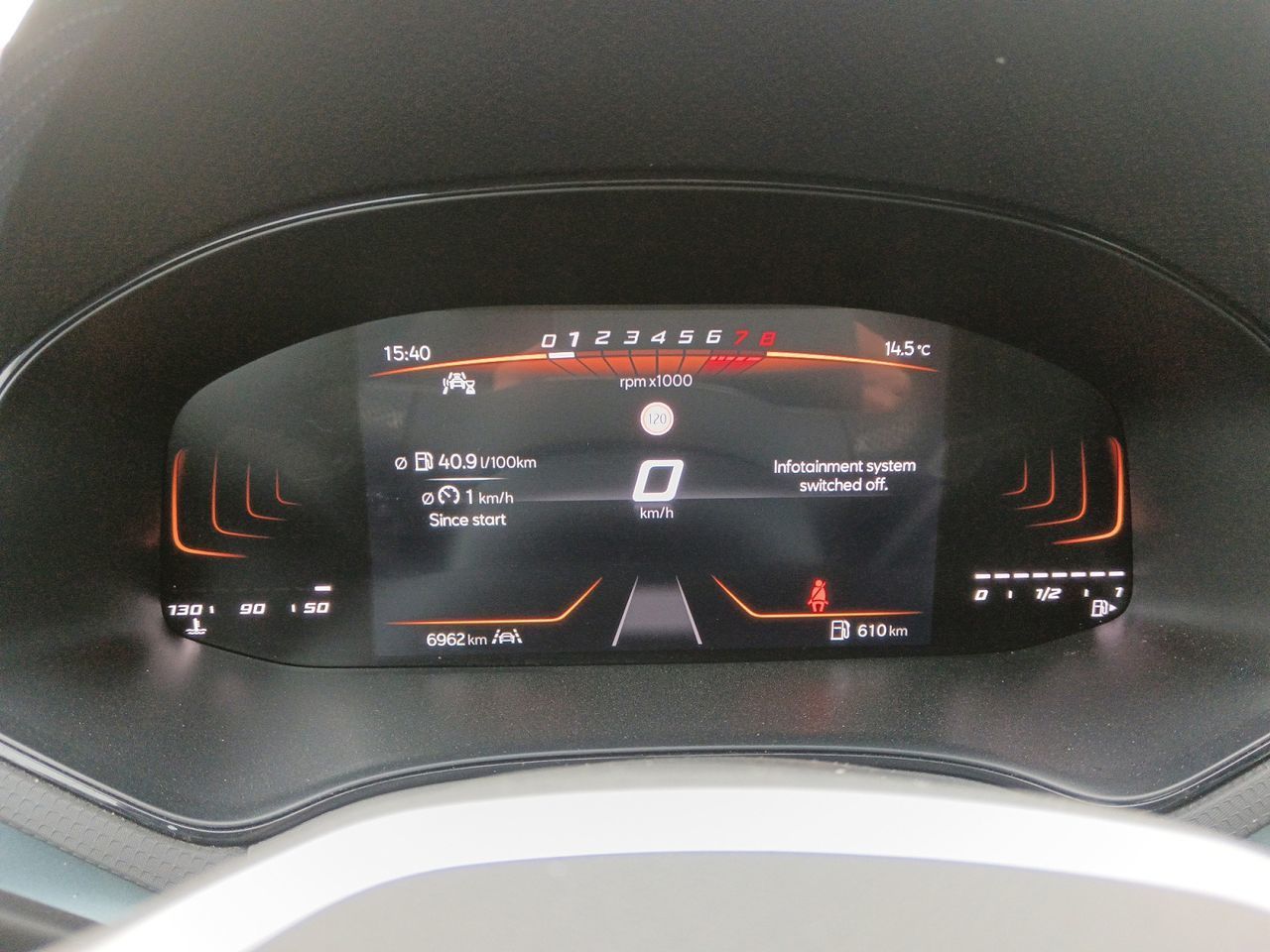 SEAT Arona 1.0 TSI Xperience - foto 14