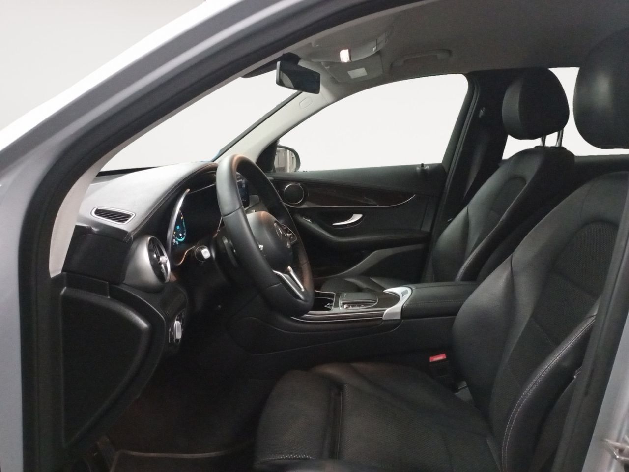 Mercedes-Benz GLC 300 e 4Matic - foto 10