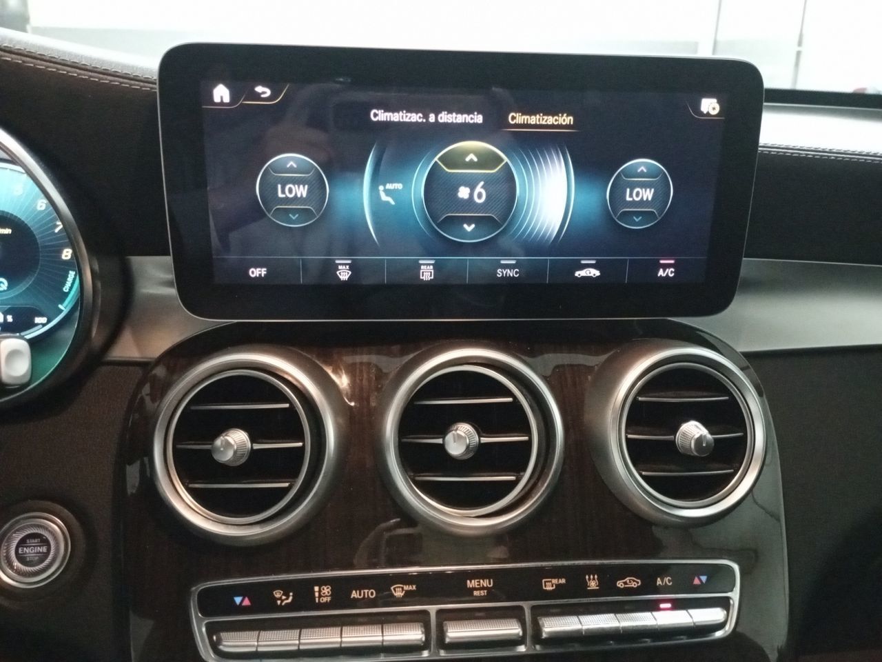 Mercedes-Benz GLC 300 e 4Matic - foto 21