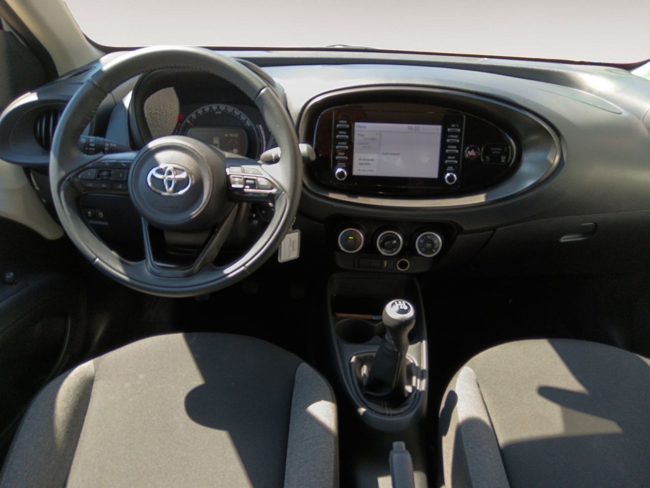 Toyota Aygo X 1.0 VVT-I Play - foto 6