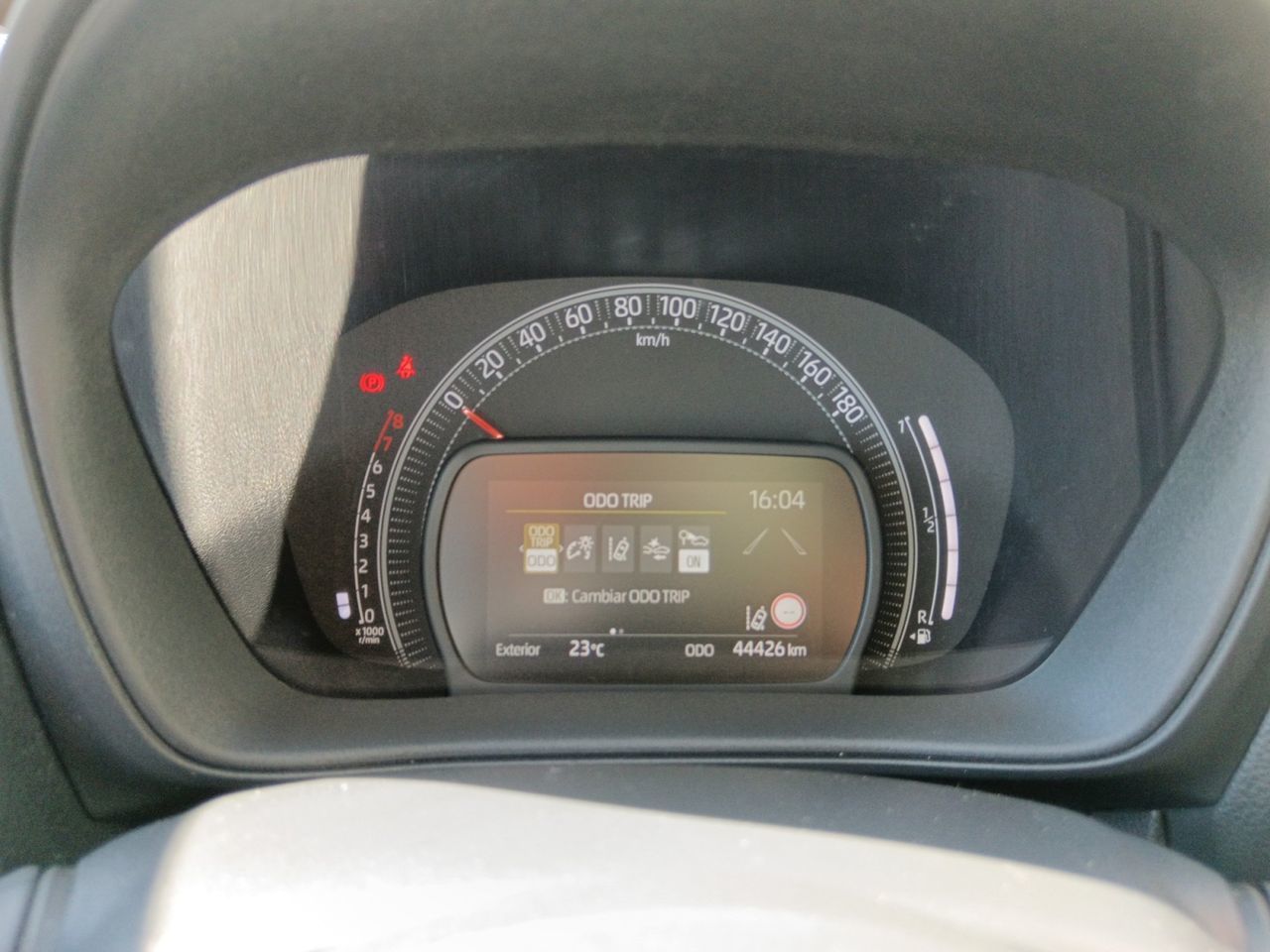 Toyota Aygo X 1.0 VVT-I Play - foto 13