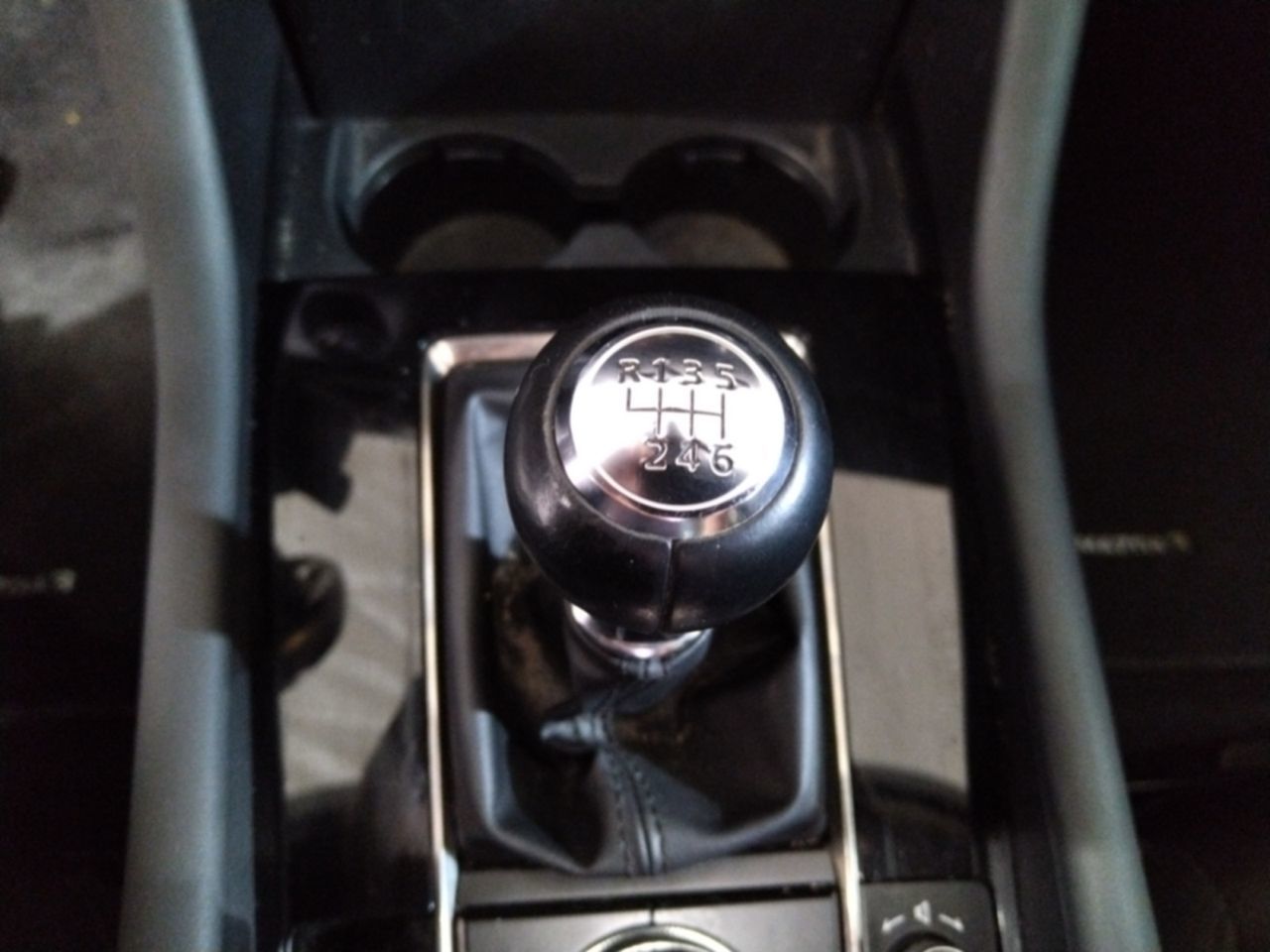 Mazda Mazda3 2.0 e-Skyactiv-X Evolution - foto 12