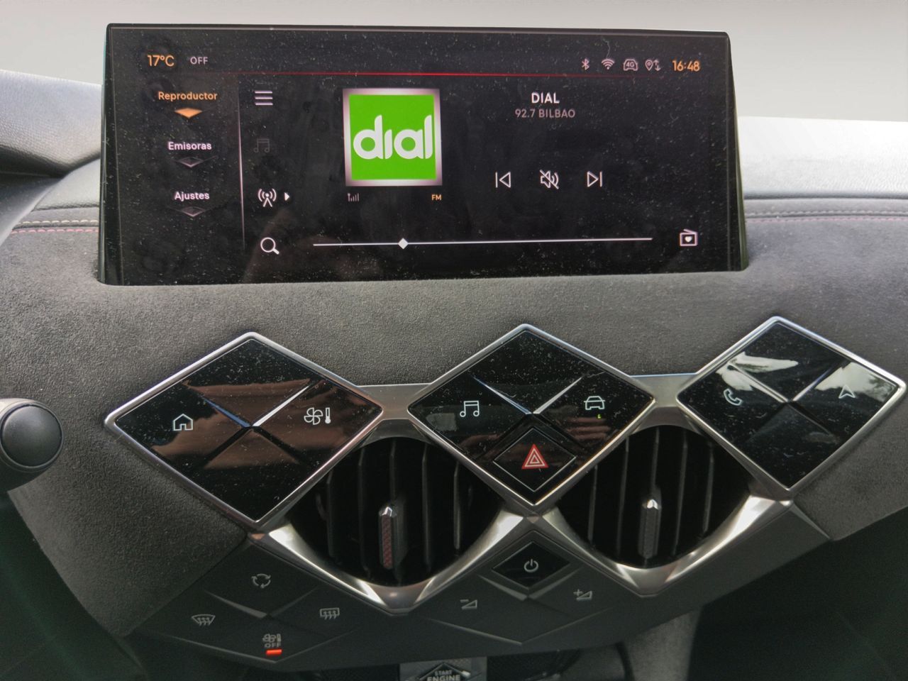 DS DS 3 Crossback BlueHDi Performance Line+ - foto 18