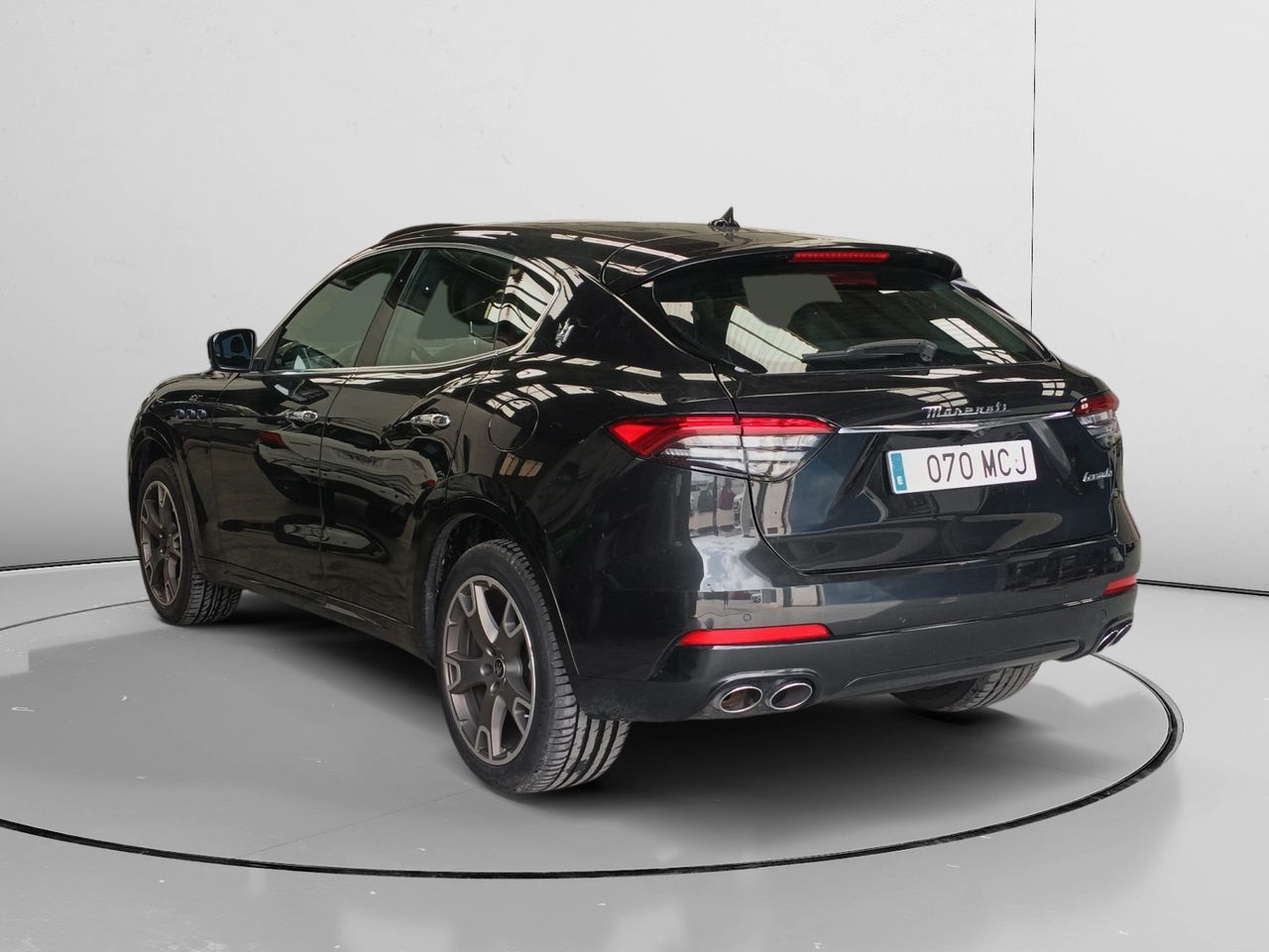 Maserati Levante GT L4 Hybrid-Gasolina AWD - foto 4