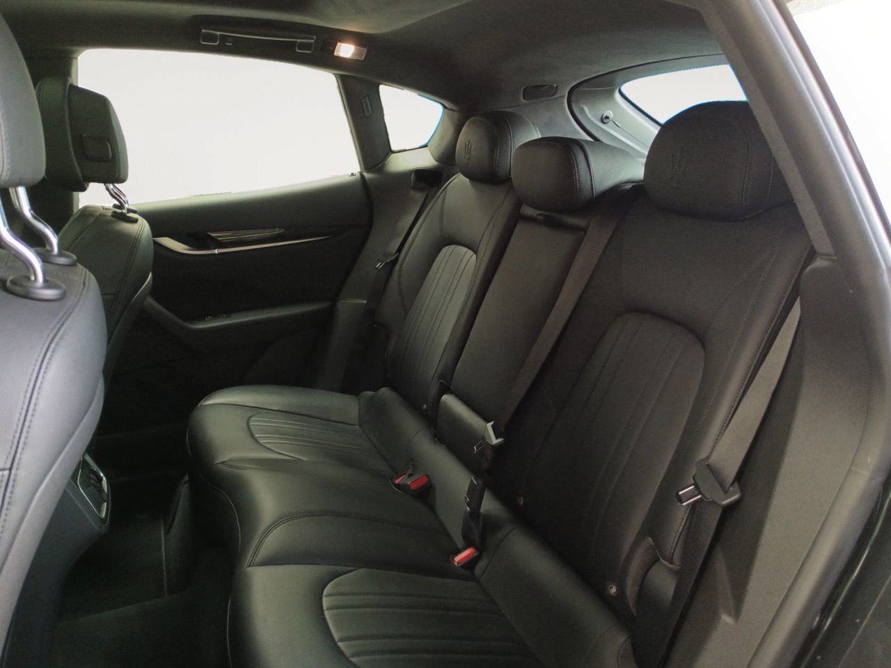Maserati Levante GT L4 Hybrid-Gasolina AWD - foto 9
