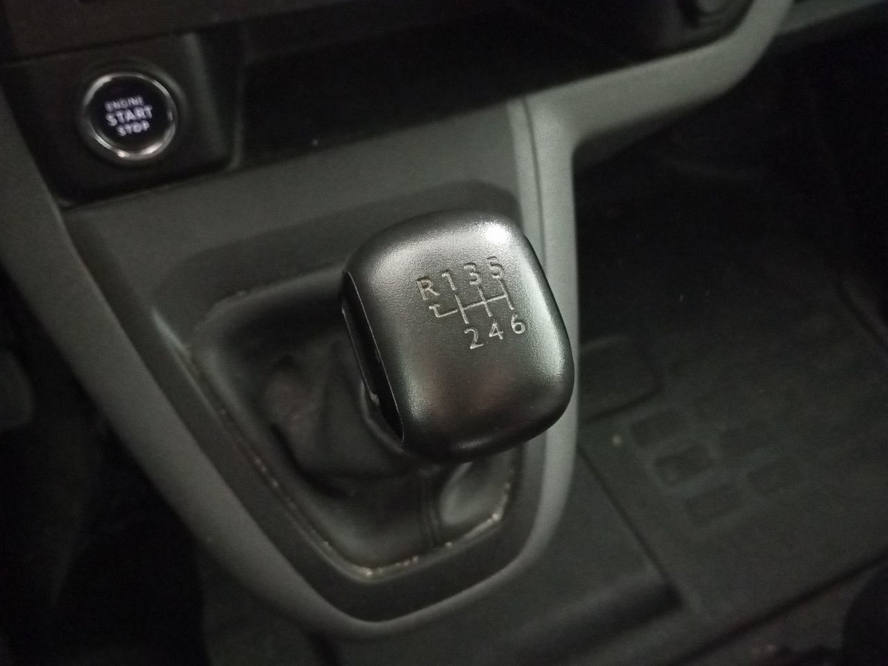 Citroën Jumpy Furgon BlueHDi 100 Talla XL - foto 13