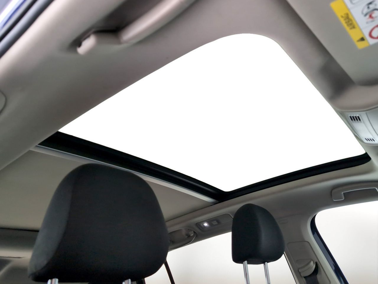 Volkswagen Touran Edition 1.6 TDI BMT - foto 14