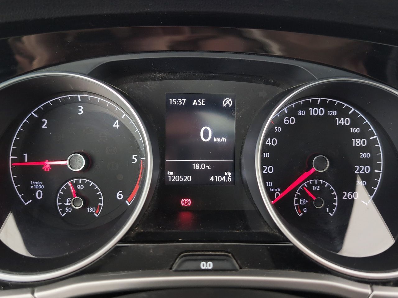 Volkswagen Touran Edition 1.6 TDI BMT - foto 17