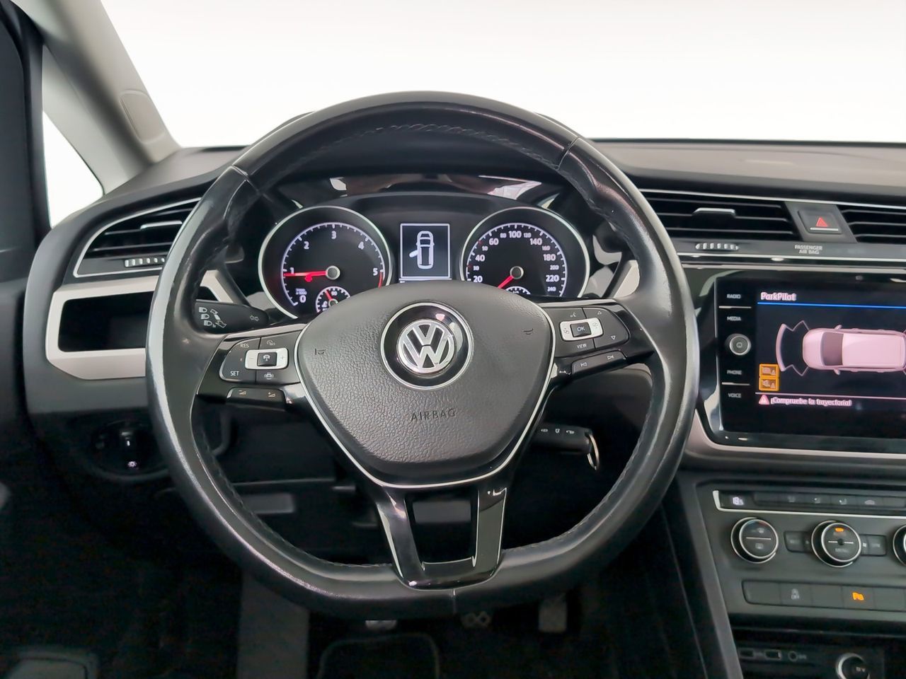 Volkswagen Touran Edition 1.6 TDI BMT - foto 10