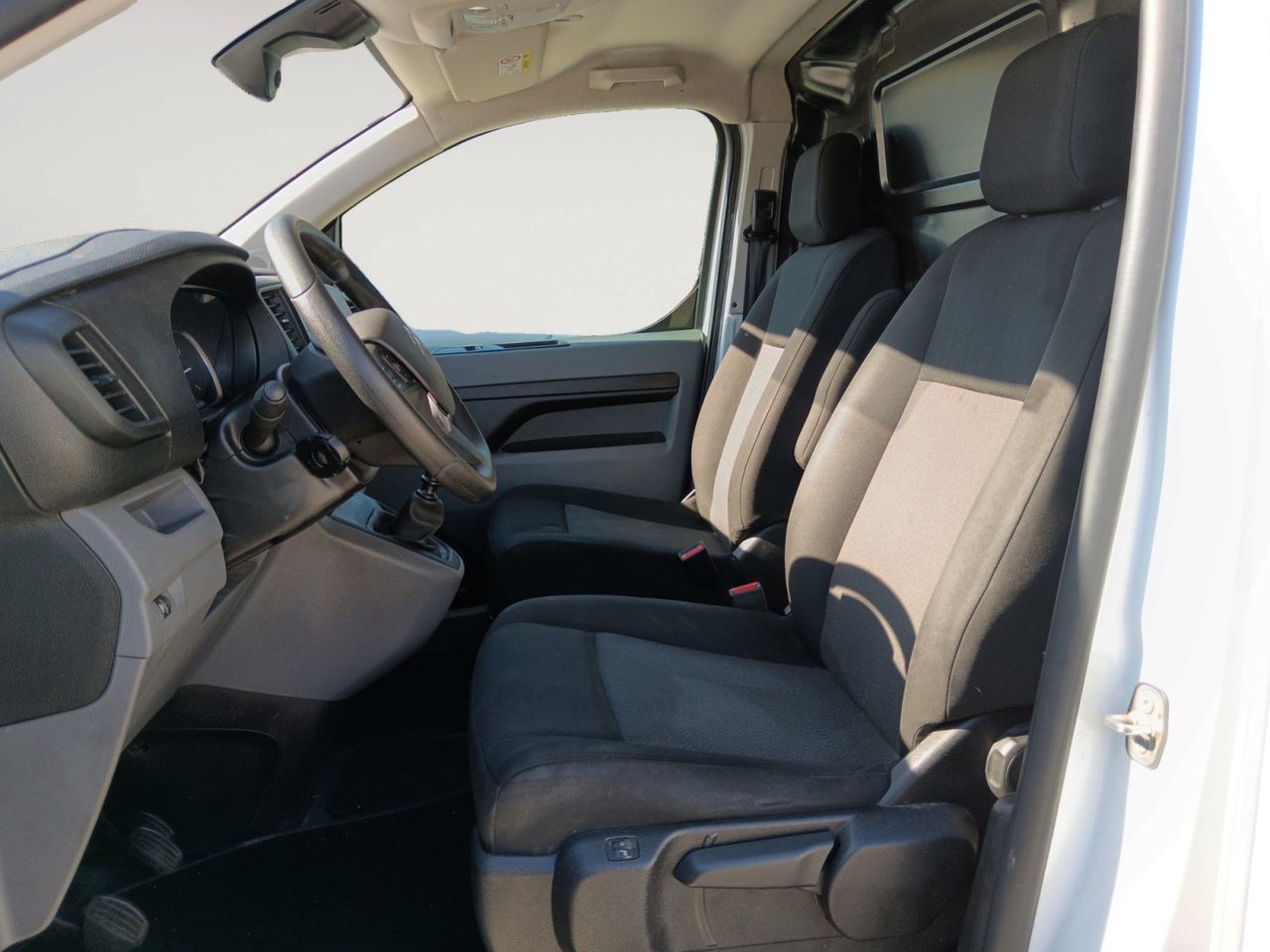 Citroën Jumpy Furgon BlueHDi 100 Talla XL - foto 8