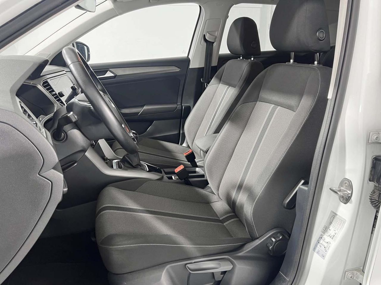 Volkswagen T-Roc Advance R-Line 1.0 TSI - foto 21