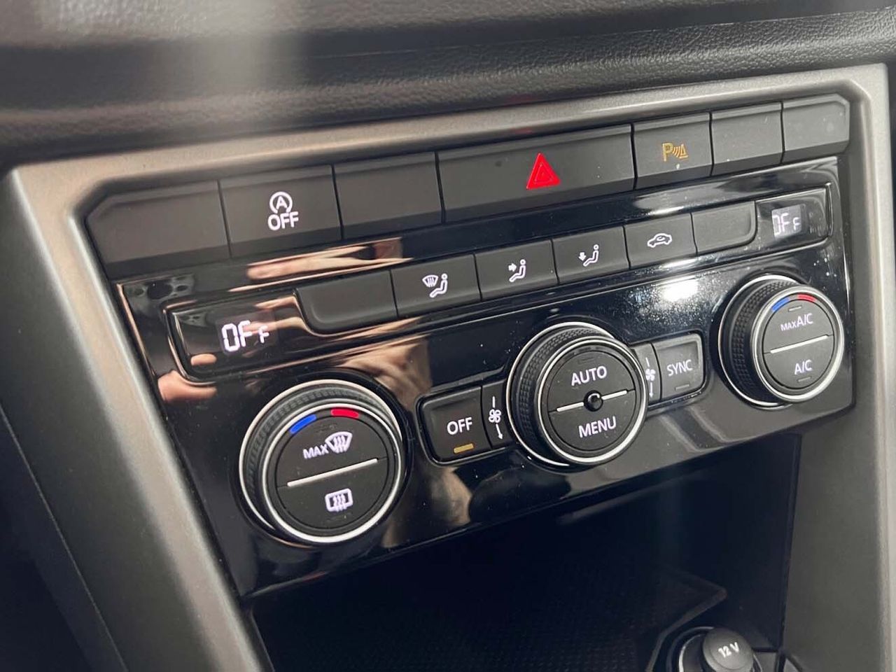 Volkswagen T-Roc Advance R-Line 1.0 TSI - foto 20